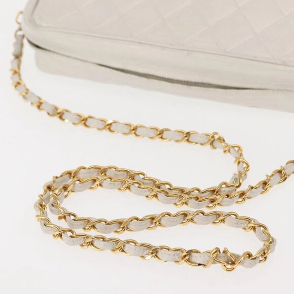 CHANEL Matelasse Chain Shoulder Bag Grained Calf Skin White Gold CC Auth 148356 - Picture 7 of 16